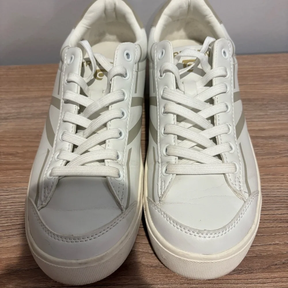 Tretorn Ladies Hopper White Sneakers size 8.5‎